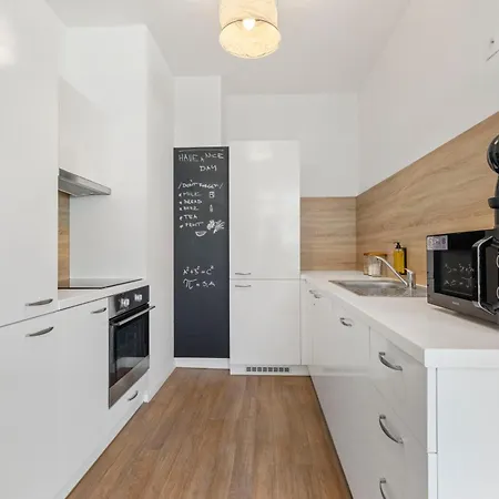 Apartman Lam Yacht Club - Terrace 10m2 Pozsony