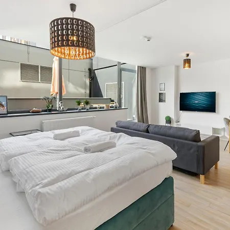 Apartman Lam Yacht Club - Terrace 10m2 Pozsony