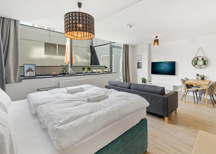 Apartament Lam Yacht Club - Terrace 10m2 Bratislava